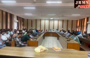 ਰੈਵੀਨਿਊ ਪਟਵਾਰ ਯੂਨੀਅਨ ਨੇ ਦਿੱਤੀ ਧਰਨੇ ਦੀ ਚਿਤਾਵਨੀ