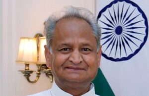 ख्यमंत्री ठाकुर सुखविंदर सिंह सुक्खू ने हिमाचल प्रदेश में बारिश और भूस्खलन की घटनाओं से पहुंचे भारी नुकसान के मद्देनज़र,