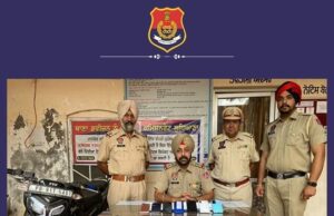 In continuous drive against thieves and snatchers Ludhiana Police has arrested 02 accused and recovered 07 mobile phones and 01 Motorcycle from them!