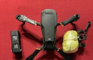 A Quadcopter drone was detected infiltrating #Indian territory. Collaborative efforts of #BSF & #PunjabPolice led to the recovery of drone along with 500 grams of heroin on the outskirts of Mahawa !