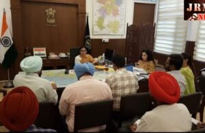 ਪਰਾਲੀ ਦੀ ਵਰਤੋਂ ਕਰਨ ਵਾਲੀ ਇੰਡਸਟਰੀ ਨਾਲ ਬਿਹਤਰ ਤਾਲਮੇਲ ਕਰਨ ਲਈ ਨੋਡਲ ਅਫ਼ਸਰ ਲਗਾਏ ਜਾਣ : ਸਾਕਸ਼ੀ ਸਾਹਨੀ !