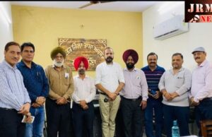 ਜ਼ਿਲ੍ਹਾ ਭਾਸ਼ਾ ਅਫ਼ਸਰ ਡਾ. ਸੰਦੀਪ ਸ਼ਰਮਾ ਦੀ ਅਗਵਾਈ ‘ਚ ਨਿੱਜੀ ਸਕੂਲਾਂ ਦੀਆਂ ਵੱਖ-ਵੱਖ ਜੱਥੇਬੰਦੀਆਂ ਦੇ ਅਹੁਦੇਦਾਰਾਂ ਨਾਲ਼ ਮੀਟਿੰਗ !