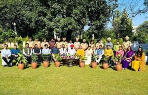 Commissioner of Police, Ludhiana celebrated Diwali with the Ludhiana Police force !