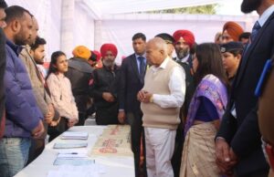 Governor Banwari Lal Purohit inspects facilitation camp held under Viksit Bharat Sankalap Yatra by Ludhiana Administration !