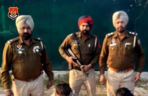 Police Commissionrate Amritsar traced the case within 24 hours and arrested two snatchers involved in snatching of Finance company person at gun point in Village Heir. Recovered 32 bore pistol, 2 magazines and 6 live rounds from the accused !