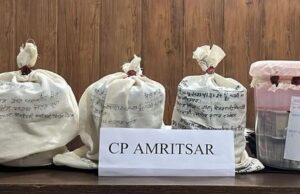 Amritsar police in two separate cases, arrests 4 drug smugglers, 1 arm’s trafficker & recovers 3 Kg Heroin, ₹9 lakh drug money !