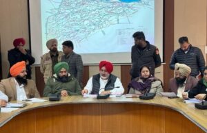 ਪਾਣੀ ਦੇ ਡਿੱਗਦੇ ਪੱਧਰ ਦੀ ਸਮੱਸਿਆ ਨਾਲ ਨਜਿੱਠਣ ਅਤੇ ਧਰਤੀ ਹੇਠਲੇ ਪਾਣੀ ਦੀ ਸੰਭਾਲ ਲਈ ਲਈ ਪੰਜਾਬ ਸਰਕਾਰ ਵਚਨਬੱਧ – ਚੇਤਨ ਸਿੰਘ ਜੌੜਾਮਾਜਰਾ !