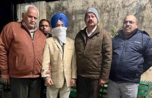 10,000 ਰੁਪਏ ਰਿਸ਼ਵਤ ਮੰਗਦਾ ਵਸੀਕਾ ਨਵੀਸ ਵਿਜੀਲੈਂਸ ਬਿਊਰੋ ਵੱਲੋਂ ਗ੍ਰਿਫਤਾਰ !