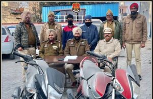 Ludhiana Police has arrested 02 accused and recovered three mobile phones and two Motorcycle from them !