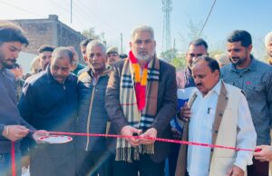 कैबिनेट मंत्री पंजाब श्री लाल चंद कटारूचक ने परमानंद में 46 लाख रुपये की लागत से सड़क निर्माण कार्य का उद्घाटन किया। अच्छी गुणवत्ता वाली सड़क बनाकर ग्रामीणों को समर्पित- श्री लाल चंद कटारूचक