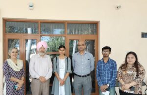 गुरु नानक कॉलेज सुखचैनआना साहिब में वार्षिक छात्रवृत्ति वितरण समारोह आयोजित