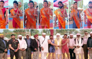 ਮੰਨਣਹਾਨਾ ਵਿਖੇ ਸੰਤ ਬਾਬਾ ਹਰੀ ਸਿੰਘ ਨੈਕੀ ਵਾਲਿਆਂ ਦੀ ਸਲਾਨਾ ਬਰਸੀ ਮੌਕੇ ਕਰਵਾਏ ਤਿੰਨ ਰੋਜਾ ਦੋਹਰੇ ਕੁਸ਼ਤੀ ਮੁਕਾਬਲੇ * ਰੌਣਕ ਦਿੱਲੀ ਨੂੰ ਭਾਰਤ ਕੁਮਾਰ ਤੇ ਪੁਸ਼ਪਿੰਦਰ ਨੂੰ ਮਿਲਿਆ ਭਾਰਤ ਕੇਸਰੀ ਟਾਈਟਲ