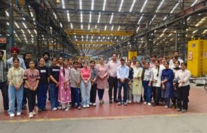 ਗੁਰੂ ਨਾਨਕ ਕਾਲਜ ਸੁਖਚੈਨਆਣਾ ਸਾਹਿਬ, ਫ਼ਗਵਾੜਾ ਦੇ ਵਿਦਿਆਰਥੀਆਂ ਨੇ ਕੀਤਾ ਰੇਲ ਕੋਚ ਫੈਕਟਰੀ ਕਪੂਰਥਲਾ ਦਾ ਦੌਰਾ