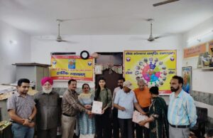 सेवा भारती गुरदासपुर द्वारा कंप्यूटर कोर्स पूरा करने वाले विद्यार्थियों को प्रमाण पत्र दिये गये