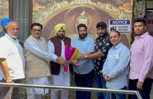 ਕੈਬਨਿਟ ਮੰਤਰੀ ਹਰਭਜਨ ਸਿੰਘ ਈ.ਟੀ.ਓ. ਵੱਲੋਂ ਹਲਕਾ ਉੱਤਰੀ ਦਾ ਵਿਸ਼ੇਸ਼ ਦੌਰਾ – ਲੋਕਾਂ ਦੀਆਂ ਸੁਣੀਆਂ ਮੁਸ਼ਕਿਲਾਂ, ਵਿਕਾਸ ਪ੍ਰੋਜੈਕਟਾਂ ਦੀ ਕੀਤੀ ਸਮੀਖਿਆ – ਗਰਮੀਆਂ ਦੇ ਮੌਸਮ ਦੌਰਾਨ ਸੁਚਾਰੂ ਬਿਜਲੀ ਸਪਲਾਈ ਦਾ ਵੀ ਦਿੱਤਾ ਭਰੋਸਾ