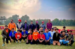 ਖ਼ਾਲਸਾ ਕਾਲਜ ਡੁਮੇਲੀ ਦੀ ਫੁੱਟਬਾਲ ਟੀਮ ਨੇ ਮਾਰੀਆਂ ਮੱਲਾਂ