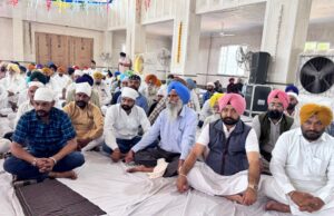 ਖ਼ਾਲਸਾ ਗੁਰਦੁਆਰਾ ਸਾਹਿਬ, ਮੁੰਡੀਆਂ ਕਲਾਂ ਵਿਖੇ ਸ੍ਰੀ ਅਖੰਡ ਪਾਠ ਸਾਹਿਬ ਦੇ ਭੋਗ ਉਪਰੰਤ ਕੀਰਤਨ ਸਮਾਗਮ ਕਰਵਾਇਆ