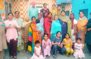 ਸਿਹਤ ਵਿਭਾਗ ਦੀ ਸੇਵਾ ਮੁਕਤ ਕਰਮਚਾਰੀ ਵੀਰਾਂ ਰਾਣੀ ਨੇ ਆਪਣਾ ਜਨਮਦਿਨ ਆਪਣੀਆਂ ਸਹੇਲੀਆਂ ਸੰਗ ਮਨਾਇਆ