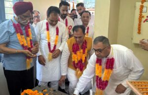 ਡਾ. ਰਾਜਕੁਮਾਰ ਚੱਬੇਵਾਲ ਅਤੇ ਜੋਗਿੰਦਰ ਮਾਨ ਨੇ ਗਰੇਟਰ ਕੈਲਾਸ਼ ‘ਚ 34 ਲੱਖ ਰੁਪਏ ਦੀ ਲਾਗਤ ਨਾਲ ਲਗਾਏ ਟਯੂਬਵੈਲ ਦਾ ਕੀਤਾ ਉਦਘਾਟਨ