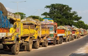 ट्रक ओवरलोडिंग: पीक ट्रैफिक के दौरान वेटब्रिजों पर 2 घंटे की गुप्त जांच करे- मेघालय हाईकोर्ट ने राज्य सरकार को निर्देश दिया