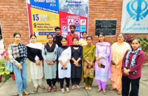 ਖਾਲਸਾ ਕਾਲਜ ਡੁਮੇਲੀ ਦੇ ਪਲੇਸਮੈਂਟ ਸੈੱਲ ਵਲੋਂ ਚੰਡੀਗੜ੍ਹ ਵਿਖੇ ਰੁਜ਼ਗਾਰ ਮੇਲੇ ਵਿੱਚ ਸ਼ਿਰਕਤ ਕੀਤੀ ਗਈ