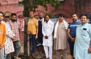 ਵਿਸ਼ਵ ਹਿੰਦੂ ਪ੍ਰੀਸ਼ਦ ਅਤੇ ਬਜਰੰਗ ਦਲ ਗੁਰਦਾਸਪੁਰ ਵਲੋ ਪੰਛੀਆਂ ਦੇ ਪੀਣ ਲਈ ਕੀਤਾ ਪਾਣੀ ਦਾ ਪ੍ਰਬੰਧ ।