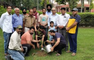 ਹੋਟਲ ਮੈਨੇਜਮੈਂਟ ਸੰਸਥਾਨ, ਗੁਰਦਾਸਪੁਰ ਵਿੱਚ ਬੂਟੇ ਲਗਾਕੇ ਬਣ ਉਤਸਵ ਮਨਾਇਆ- ਵੀਹਿਪ