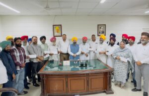 ਚੇਅਰਮੈਨ ਜਗਰੂਪ ਸਿੰਘ ਸੇਖਵਾਂ ਨੇ ਹਲਕੇ ਦੀਆਂ 17 ਪੰਚਾਇਤਾਂ ਨੂੰ 1.05 ਕਰੋੜ ਰੁਪਏ ਦੀ ਗਰਾਂਟ ਦੇ ਮਨਜ਼ੂਰੀ ਪੱਤਰ ਜਾਰੀ ਕੀਤੇ