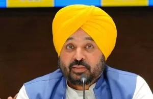 हाईकोर्ट ने पंजाब के मुख्यमंत्री के हेलीकॉप्टर से जुड़ी खबर पर पत्रकारों के खिलाफ जांच पर लगाई रोक