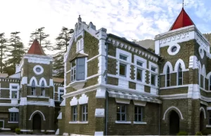 उत्तराखंड राज्य सूचना आयोग ने हाईकोर्ट को न्यायिक अधिकारियों के खिलाफ शिकायतों व कार्रवाई की जानकारी RTI के तहत देने का निर्देश दिया